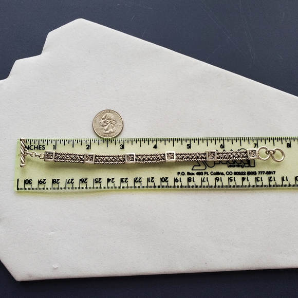 Lois Hill Bracelet - Picture 14 of 16